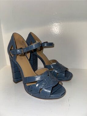 Michael Kors Annaliese Blue Croc Embossed Platform Block Heel Sandals 6M